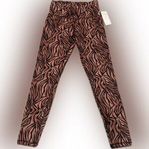 Balance Collection by Marika zebra stripe leggings NWT